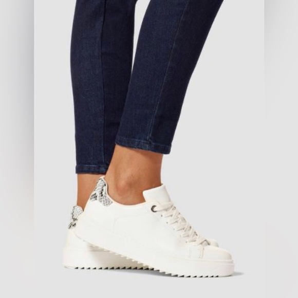 Hue Studio Women's Distressed Stretchy Denim Leggings - Midnight Rinse -… - Picture 4 of 14